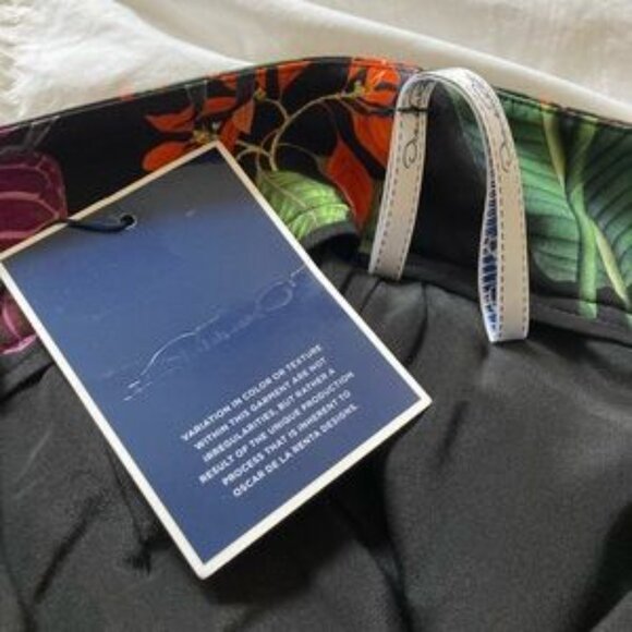 Oscar de la Renta Silk Trousers - Picture 5 of 16